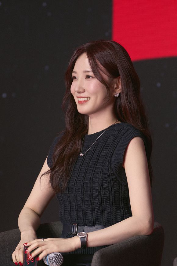 배우 박은빈이 21일 오전 콘래드 서울 호텔에서 진행된 '넥스트 온 넷플릭스 2026 코리아(Next on Netflix 2026 Korea)'에 참여해 대화를 나누고 있다. [사진=넷플릭스]