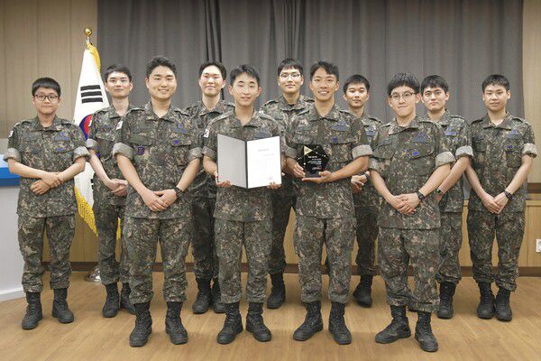 KT희망나눔인상 공동 수상자 공군 제15특수임무비행단