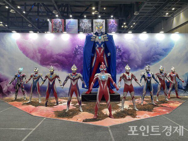 일산 KINTEX에서 개최된 AGF 2025 '울트라맨' 부스 (포인트경제)