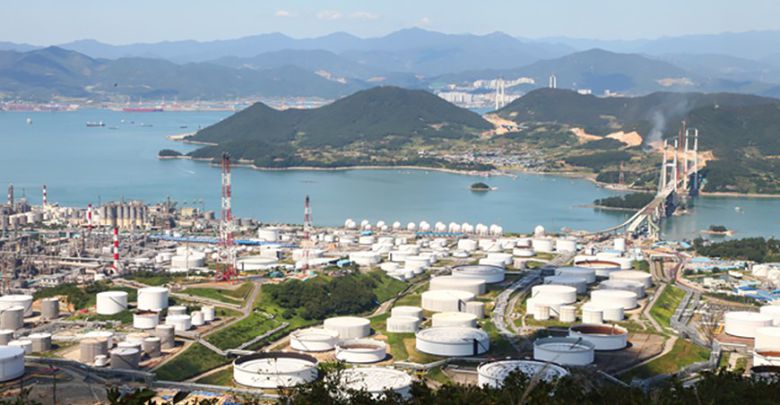 여수는 항만과 산단이 같이 결합된 곳이다. (사진=여수산단/AI타임스DB)