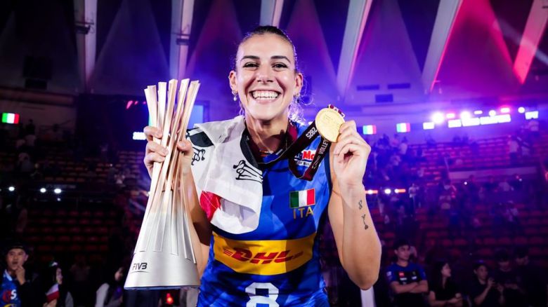 세계여자배구선수권 MVP로 선정된 이탈리아의 세터 오로((사진: FIVB 홈피 캡처)