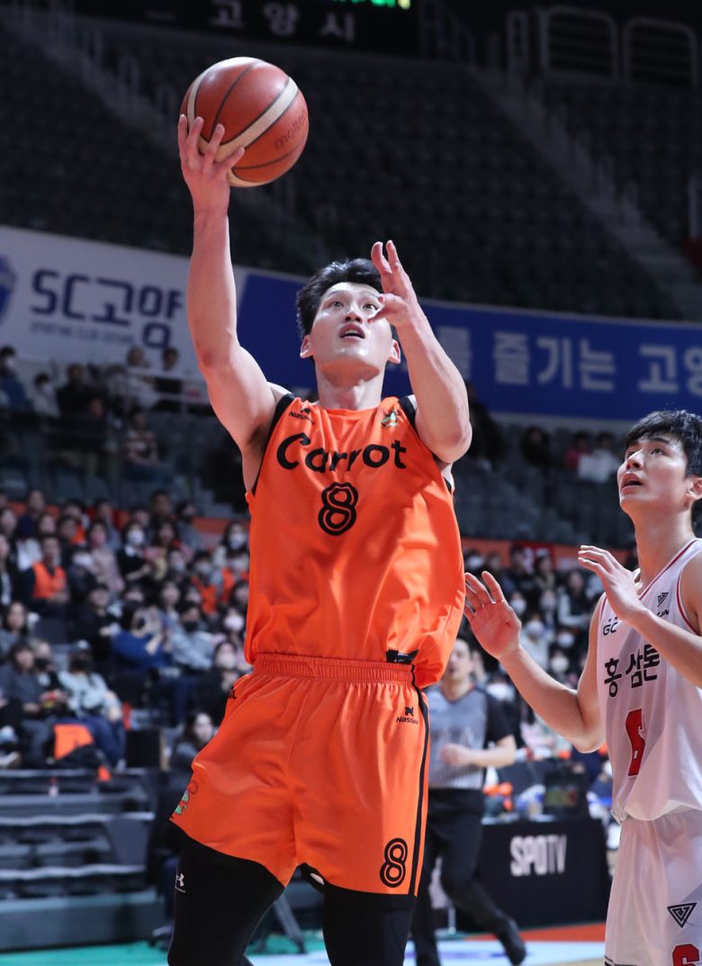 캐롯 최현민이 19점을 넣으며 공격을 주도했다. [KBL 제공]