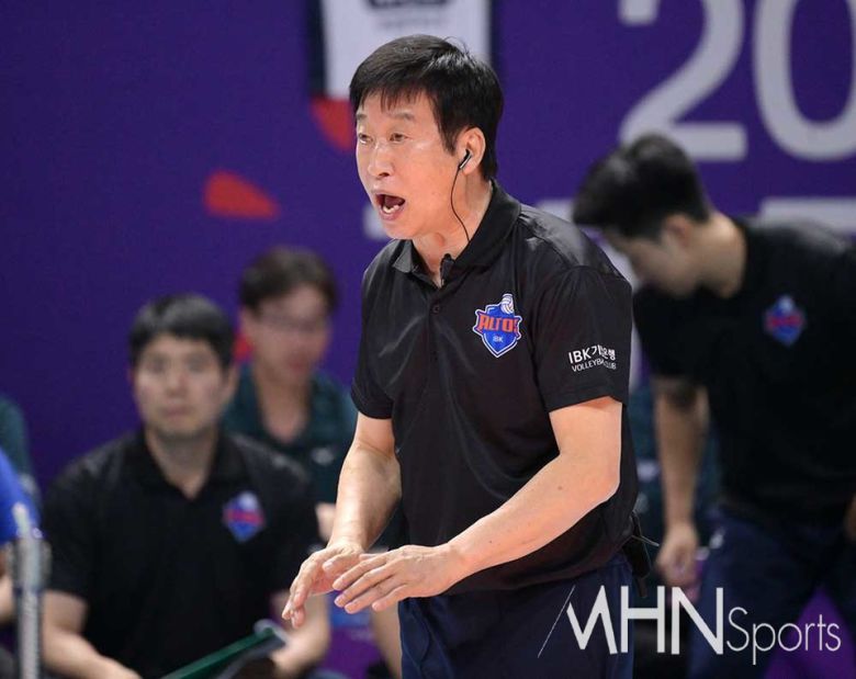 IBK기업은행 김호철 감독ⓒMHN스포츠 이지숙 기자