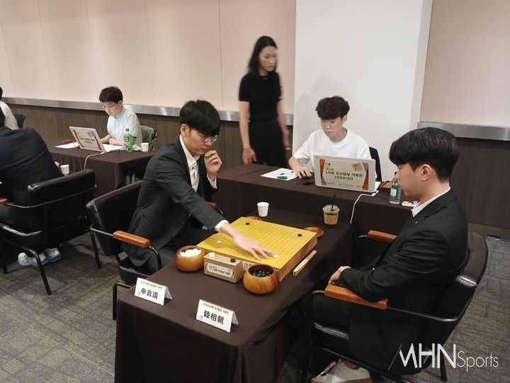 신진서 9단과 한상조 6단이 맞붙었다ⓒMHN스포츠 엄민용 선임기자