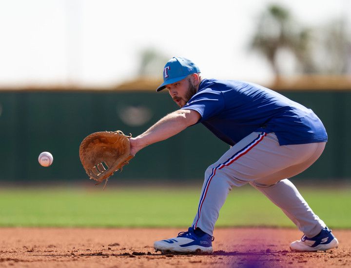 (텍사스 1루수 제이크 버거)