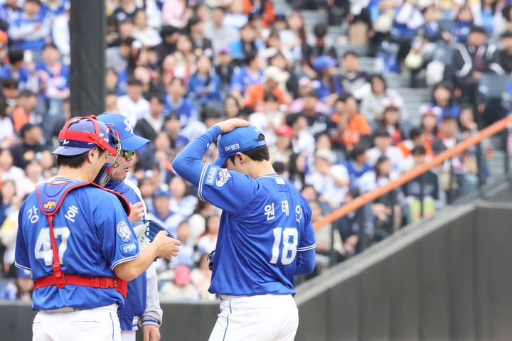 6일 한화와 경기에 선발 등판한 삼성 원태인