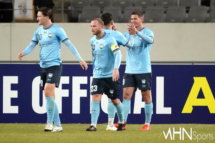 시드니FC 소속 당시 지난 3월 아시아축구연맹(AFC) 챔피언스리그2 전북 현대와 경기에서 골을 넣은  파트리크 클리말라(맨 오른쪽)