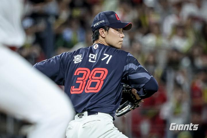 롯데 홍민기.