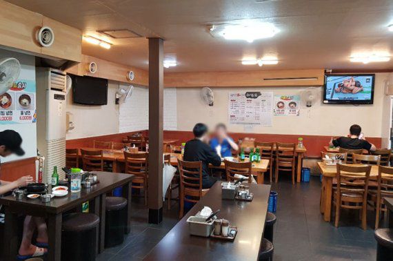 30일 서울 종로 한 24시간 해장국집. /사진=윤홍집 기자