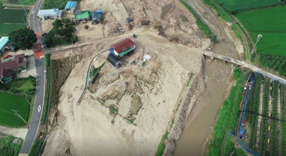 집중호우 피해지역인 충북 충주시 송강리 일원.