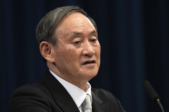 스가 요시히데 일본 총리. AP뉴시스