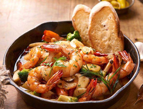 스페인 요리 감바스 알 아히요