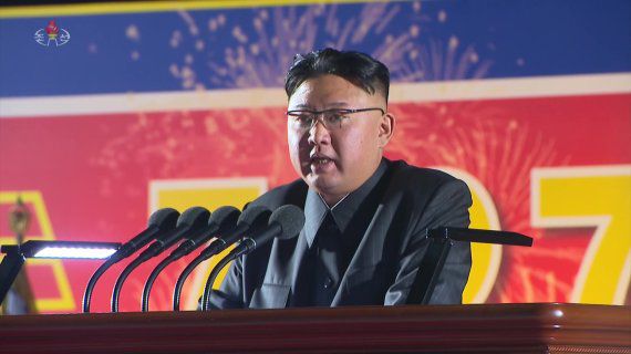 북한 조선중앙TV는 7월 27일 김정은 조선노동당 총비서 겸 국무위원장이 평양에서 열린 제7차 전국노병대회에 참석했다고 28일 보도했다. 사진=조선중앙TV 캡처, 뉴시스.