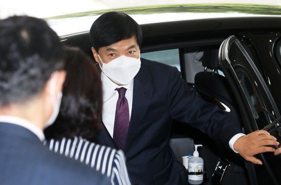 이성윤 서울고등검찰청장이 지난 6월11일 서울 서초구 서울고검으로 출근하고 있다. /사진=뉴시스