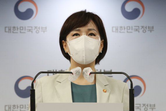 [서울=뉴시스]전현희 국민권익위원장 모습. (사진=뉴시스DB). 2021.07.21. /사진=뉴시스