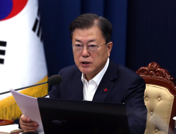 [서울=뉴시스] 전진환 기자 = 문재인 대통령이 7일 오전 국무회의가 열린 청와대 여민관 영상회의실에서 발언하고 있다. 2021.12.07. amin2@newsis.com <저작권자ⓒ 공감언론 뉴시스통신사. 무단전재-재배포 금지.> /사진=뉴시스화상