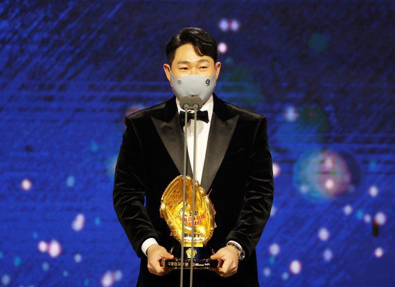 포수 아닌 지명 타자로 골든글러브를 차지한 NC 양의지 /사진= 뉴스1