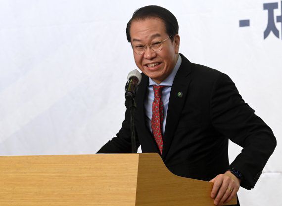 10일 오후 서울 여의도 국회 도서관에서 열린 국민의힘 대선 선거대책본부 해단식에서 권영세 총괄선대본부장이 발언을 하고 있다. (공동취재사진) 2022.03.10. 사진=뉴시스화상