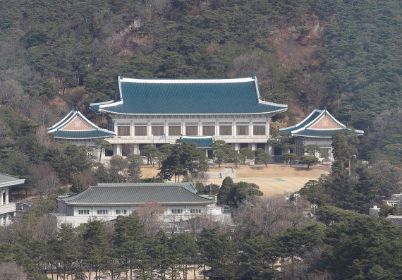 서울 광화문 도심에서 바라본 청와대 모습. 2021.3.7/뉴스1 © News1 박정호 기자 /사진=뉴스1