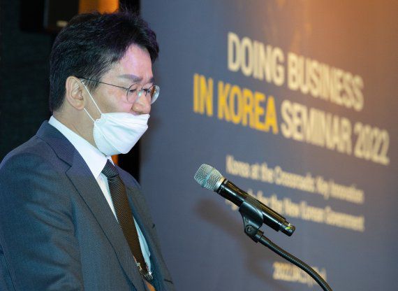 조원태 한진그룹 회장이 21일 서울 여의도 콘래드호텔에서 주한미국상공회의소 주최로 열린 국내 기업환경 세미나에서 축사를 하고 있다. 사진=뉴스1화상