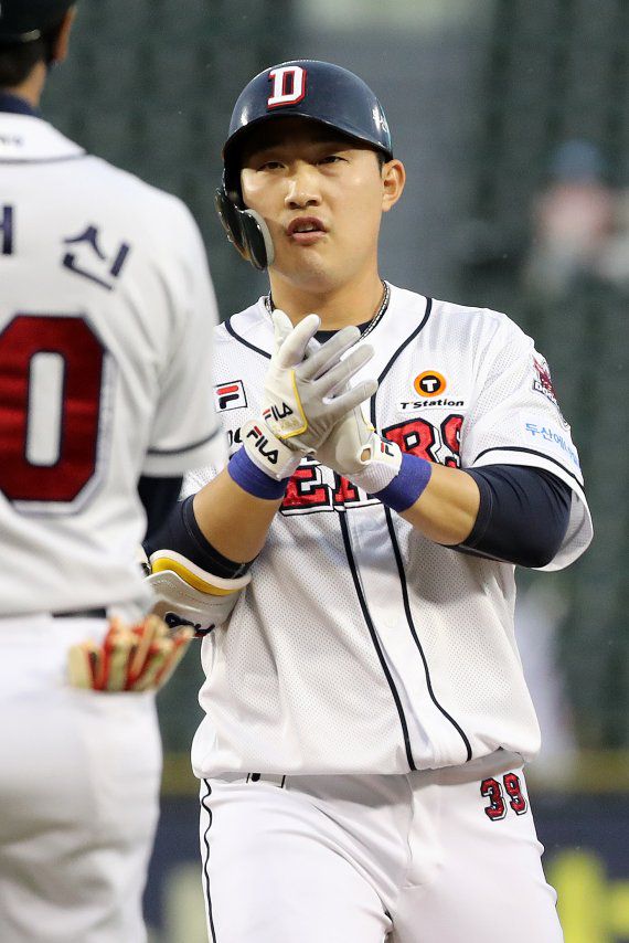 26일 NC 다이노스와의 홈경기서 2회 적시타를 날린 두산 베어스 김인태. /사진=뉴시스화상