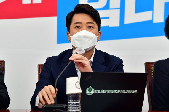 이준석 국민의힘 대표. (공동취재사진) 2022.05.02. photo@newsis.com /사진=뉴시스