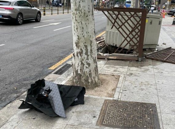 김새론 음주운전 사고 현장(사진=온라인 커뮤니티) 2022.05.18. /사진=뉴시스