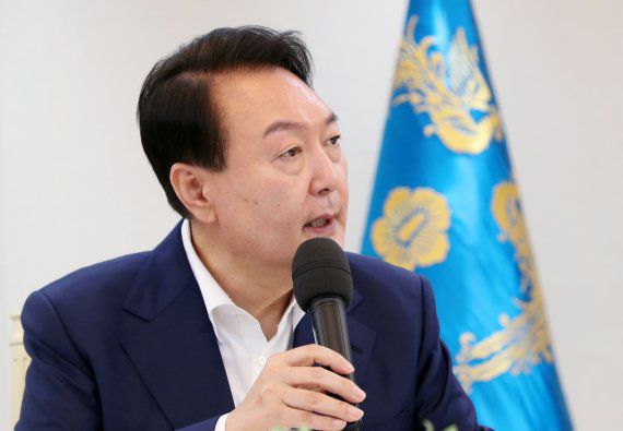윤석열 대통령이 8일 서울 용산 대통령실 청사에서 열린 제1차 민선 8기 시·도지사 간담회에서 발언하고 있다. 2022.07.08. 뉴시스.