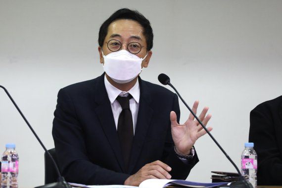 금태섭 전 더불어민주당 의원이 지난 4월 28일 오후 국회 의원회관에서 열린 '검수완박 vs 부패완판' 범국민 토론회에서 발제를 하고 있다. (공동취재사진) 사진=뉴시스