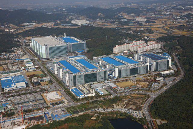 충남 아산시 탕정면에 위치한 삼성디스플레이 공장 전경 삼성디스플레이 제공