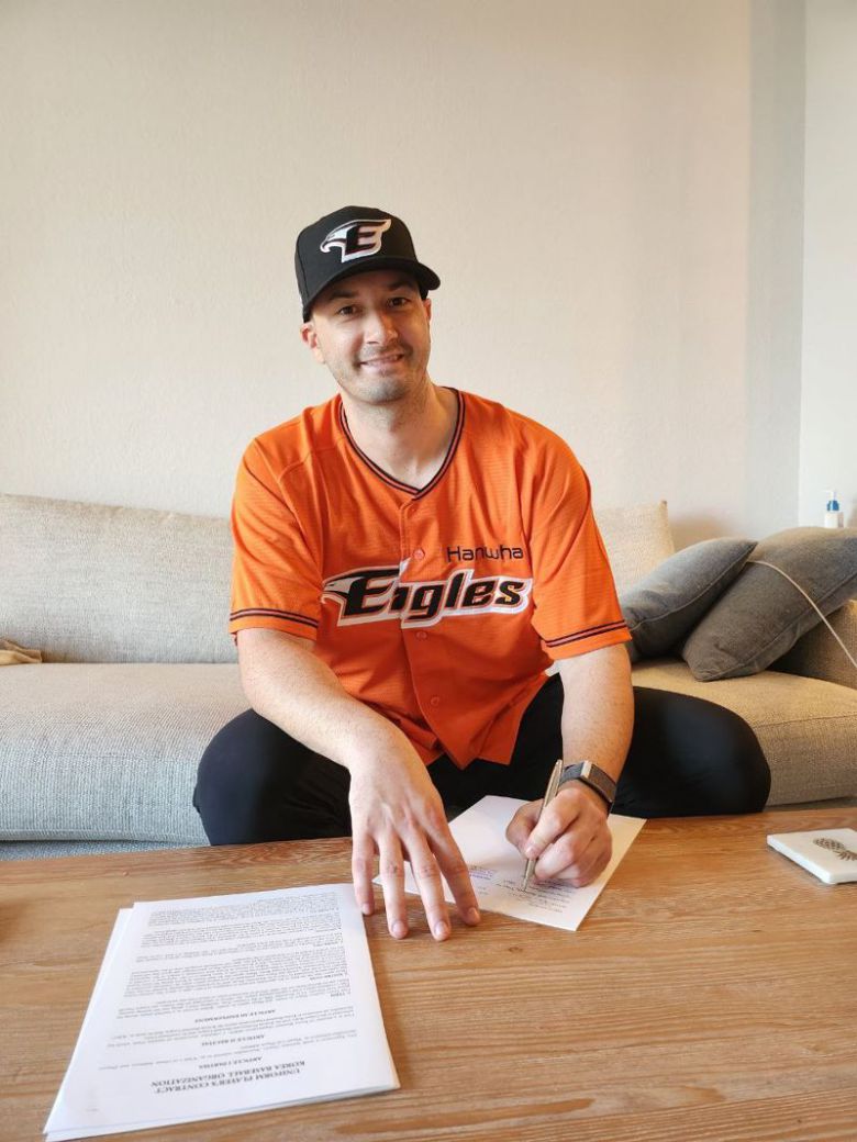 1선발감으로 점찍고 100만달러에 영입한 스미스 (사진 = 한화 이글스)