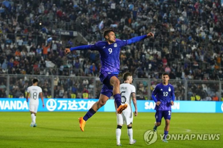 3경기 연속 골을 넣은 아르헨티나 벨리스 (연합뉴스)