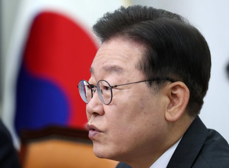 [서울=뉴시스] 이영환 기자 = 이재명 더불어민주당 대표가 26일 오전 서울 여의도 국회에서 열린 최고위원회의에서 발언을 하고 있다. 2023.06.26. 20hwan@newsis.com /사진=뉴시스