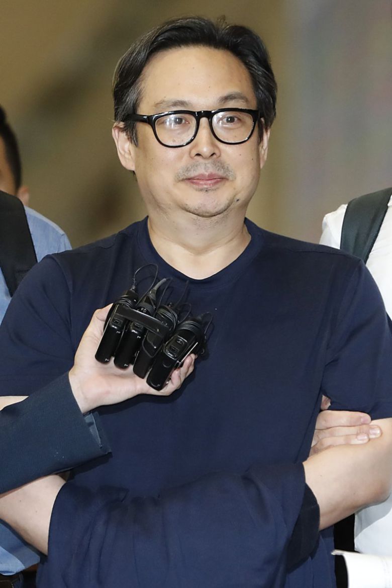 유병언 전 세모그룹 회장의 차남 유혁기 씨가 4일 인천국제공항을 통해 해외 도피 9년 만에 송환되고 있다. /사진=뉴시스