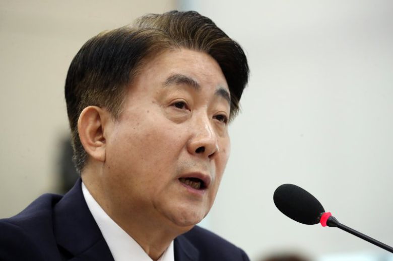 이동관 방송통신위원장