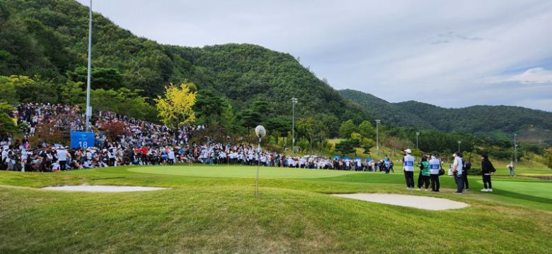 경북 칠곡군 파미힐스컨트리클럽에서 지난해 열린 'DGB금융그룹 오픈' 파이널라운드 18홀 전경. 김장욱 기자
