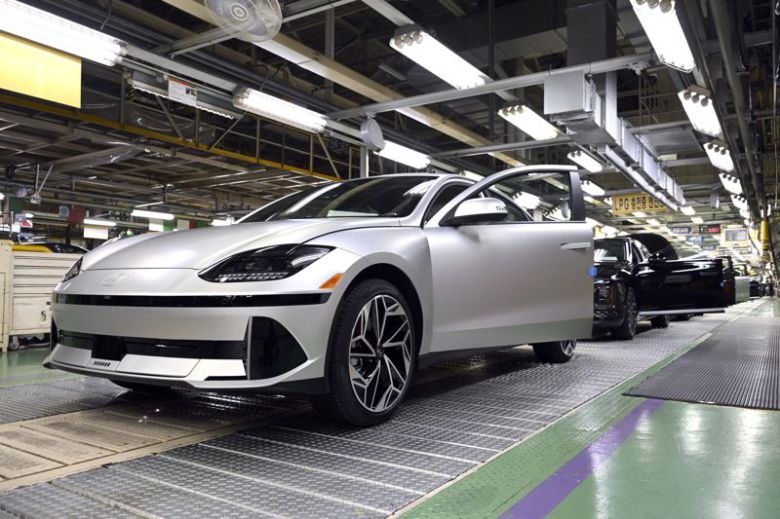 현대자동차 아산공장에서 전기차 아이오닉6가 생산되고 있다. 현대차 제공