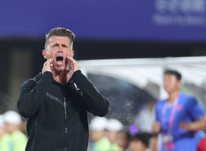 벨 감독 "이번 대회 전체적으로 공정하지 못했어. 심판이 경기에 개입해서는 안돼" (사진 = 연합뉴스)