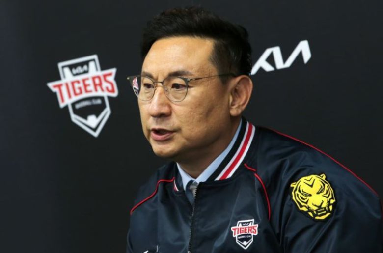 심재학 단장은 일단 내부의 선수들이 먼저라는 입장을 시즌 때부터 줄곧 밝혀왔다 (KIA 구단 제공) /사진=뉴스1
