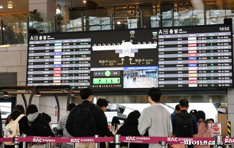 김포공항 국내선 출발장 전경. 한국공항공사 제공
