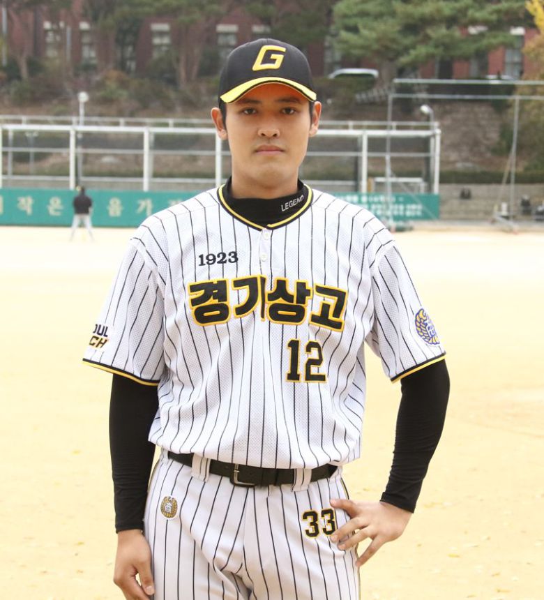 경기상고 3학년 포수 한지윤 (사진 = 전상일 기자)
