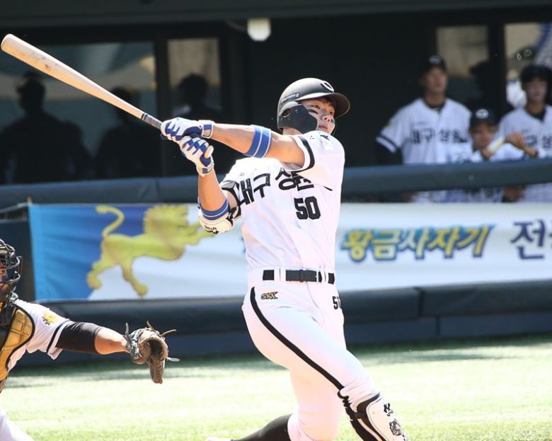 대구상원고 3학년 함수호는 올 시즌 2학년 외야 중 가장 돋보이는 선수다 (사진 = 전상일 기자)