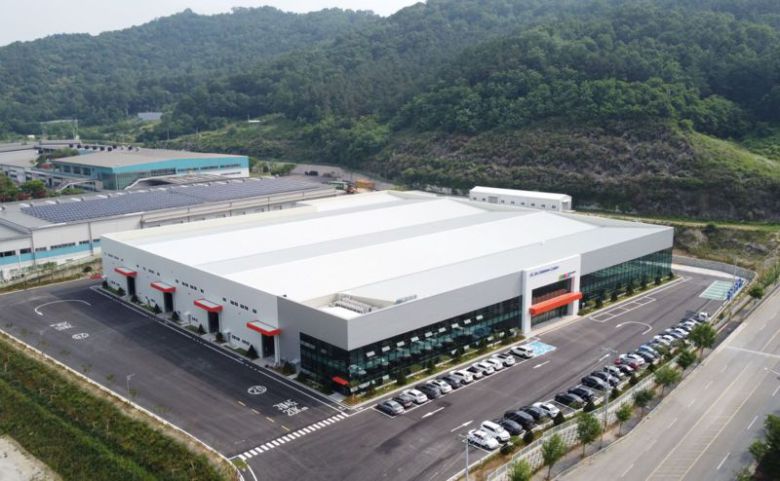 신성이엔지 증평사업장 전경. 신성이엔지 제공.