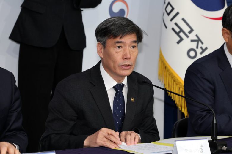 [서울=뉴시스] 배훈식 기자 = 박구연 국무조정실 국무1차장이 15일 오전 서울 종로구 정부서울청사 별관에서 후쿠시마 오염수 방류 관련 브리핑을 하고 있다. 2024.03.15. dahora83@newsis.com <저작권자ⓒ 공감언론 뉴시스통신사. 무단전재-재배포 금지.> /사진=뉴시스화상