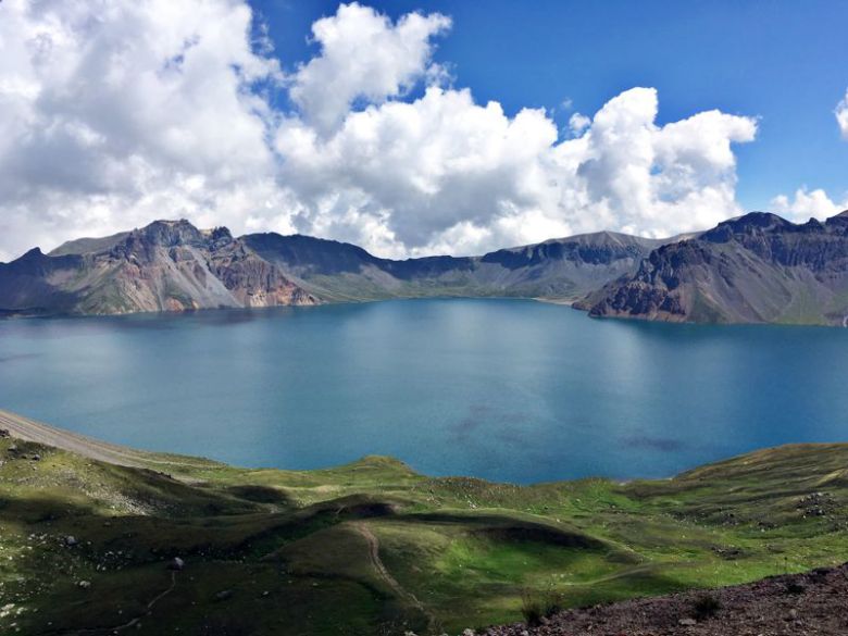 중국 연길 백두산 천지. 하나투어 제공