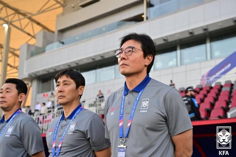 일본과 맞대결을 앞두고 있는 황선홍 U-23 대한민국 축구 국가대표팀 감독. 대한축구협회 제공