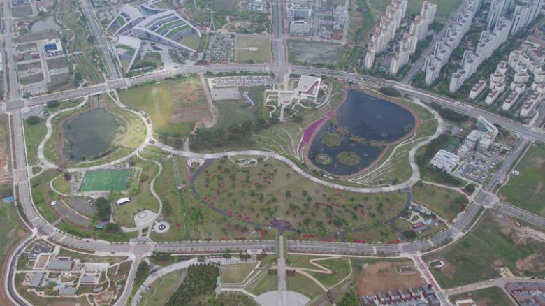 충남혁신도시가 들어서는 내포신도시 전경.