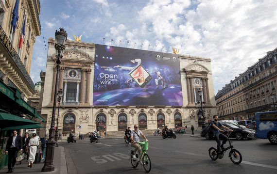 파리 시내 삼성전자 옥외광고 이미지. 삼성전자 제공