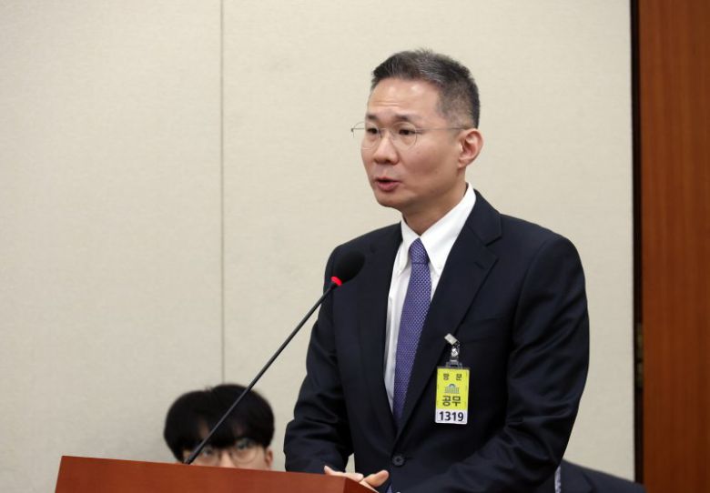 지난 10월28일 김경훈 구글코리아 대표가 국회 기획재정위원회 종함감사에서 질의에 답하고 있다. 뉴시스