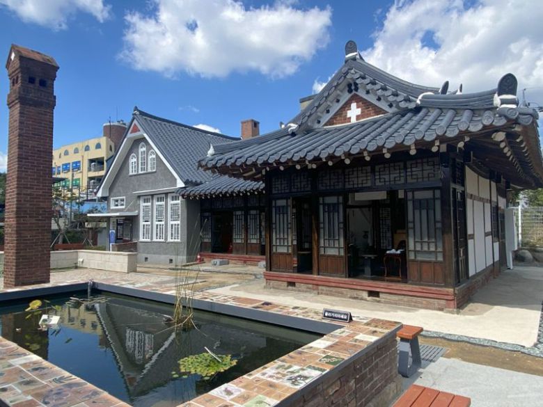 광주광역시 우수 건축자산 제4호로 등록된 동구 인문학당